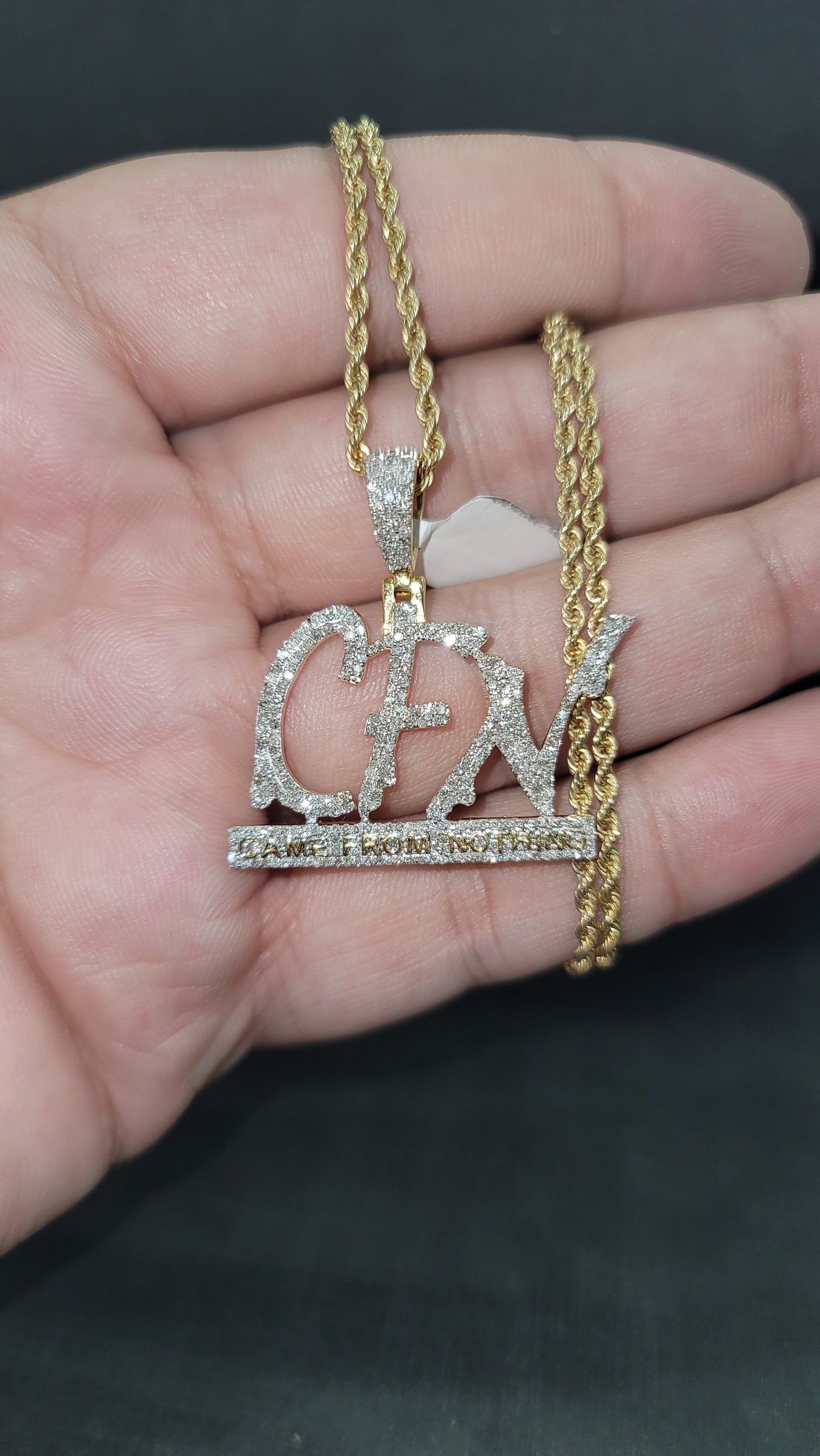 Chain and Diamond CFN Pendant Set