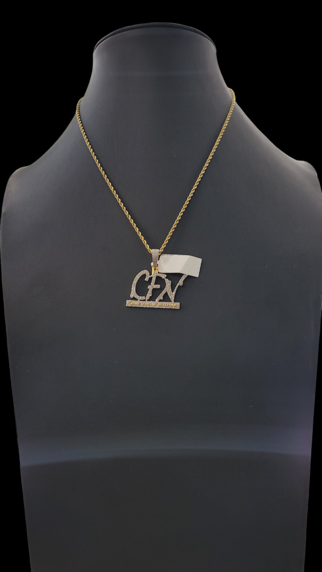 Chain and Diamond CFN Pendant Set